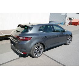 Накладки сплиттеры боковые на задний бампер на Renault Megane IV GT-Line